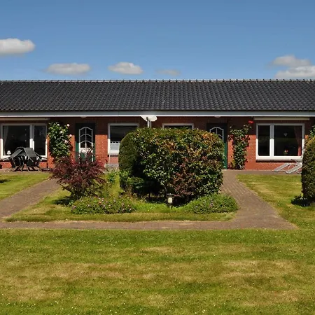 Haus Ruhewinkel Alkersum